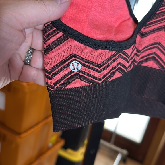 Lululemon Ebb & Flow Racerback Bra Reversible Heathered Electric Coral Size 4 - Picture 9 of 12